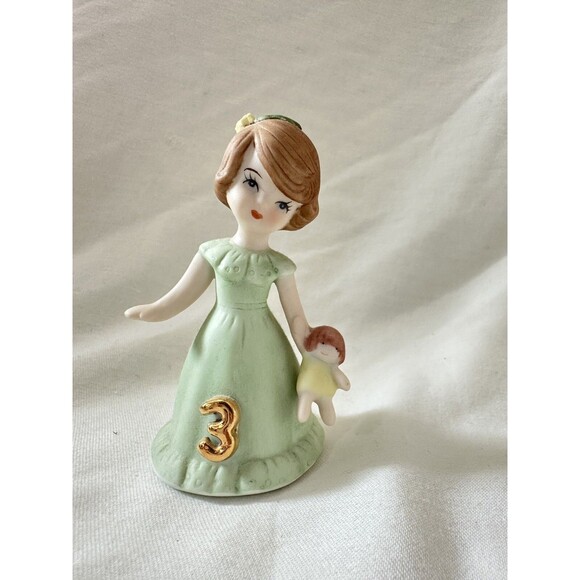 VNTG 1982 Enesco Growing Up Girl Figurine– Age 3 Brunette - Picture 1 of 8